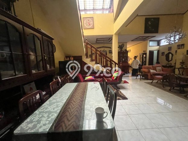 Dijual Rumah Mewah Exclusive di Menteng, Jakarta Pusat Dijual Rumah Mewah Exclusive di Menteng, Jakarta Pusat