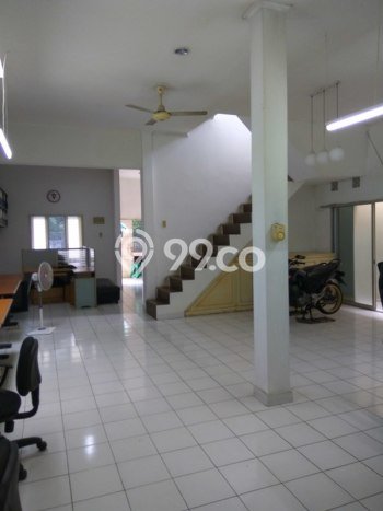 Rumah Luxury Modern Siap Huni di Pejaten Jakarta Selatan Rumah Luxury Modern Siap Huni di Pejaten Jakarta Selatan