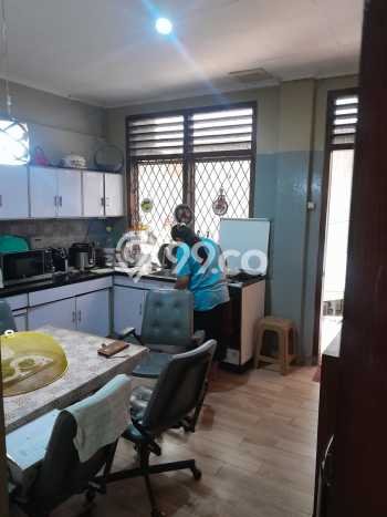 Rumah Elit LB 1350m2 Siap Huni Desain Elegan di Fatmawati, Jakarta Selatan Rumah Elit LB 1350m2 Siap Huni Desain Elegan di Fatmawati, Jakarta Selatan