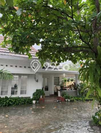 For Sale Rumah Mewah Exclusive di Mergangsan, Yogyakarta For Sale Rumah Mewah Exclusive di Mergangsan, Yogyakarta