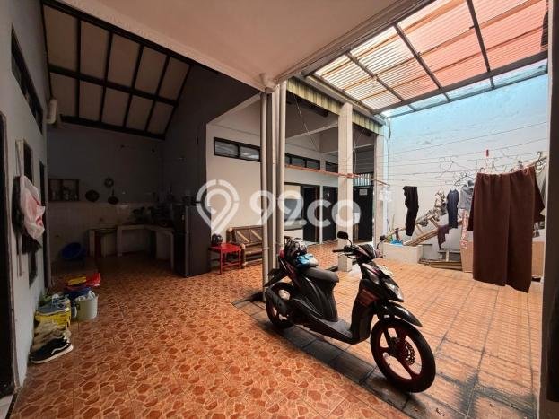 Rumah Kost untuk Dijual di Umbulharjo dengan 10 KT, 10 KM, Luas 188m2 Rumah Kost untuk Dijual di Umbulharjo dengan 10 KT, 10 KM, Luas 188m2