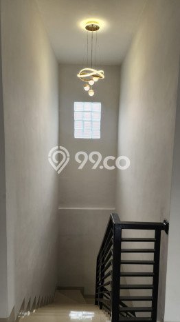Dijual Hunian Rumah Nyaman 6 Kamar di Cikupa Citra Raya, Tangerang Dijual Hunian Rumah Nyaman 6 Kamar di Cikupa Citra Raya, Tangerang