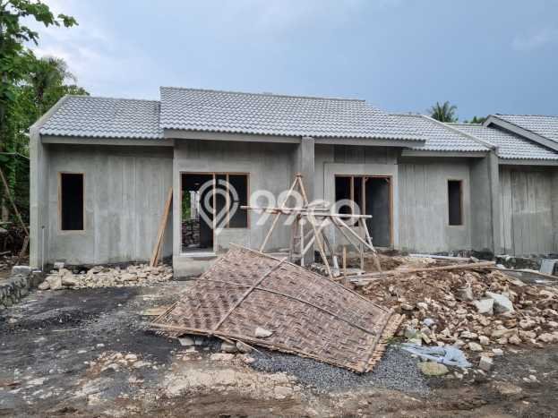 Hunian Strategis 2 KT LB 30m2 Kondisi Bagus di Bambanglipuro Hunian Strategis 2 KT LB 30m2 Kondisi Bagus di Bambanglipuro