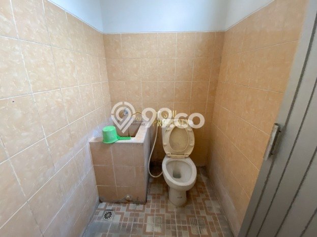 Area Ramai! Ruko Dijual di Sewon untuk Bisnis Luas Bangunan 125m2 Area Ramai! Ruko Dijual di Sewon untuk Bisnis Luas Bangunan 125m2