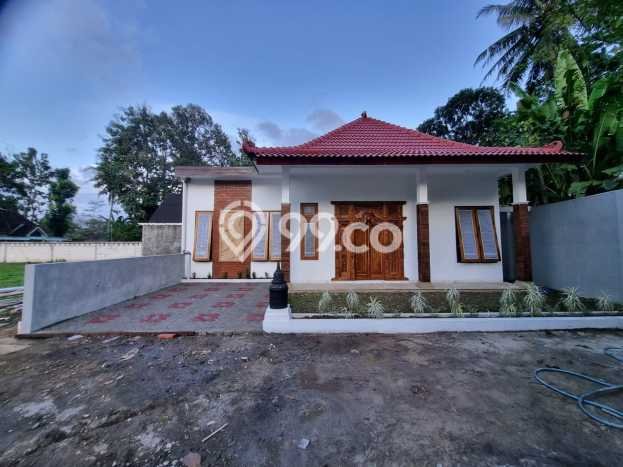 For Sale Rumah 3 Kamar Lokasi Ideal Nyaman dan Strategis di Borobudur For Sale Rumah 3 Kamar Lokasi Ideal Nyaman dan Strategis di Borobudur