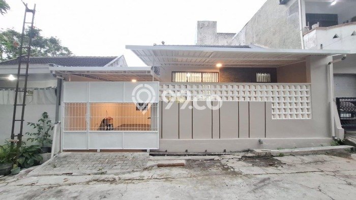 Rumah Modern 3 KT di Maguwoharjo Yogyakarta Unfurnished Rumah Modern 3 KT di Maguwoharjo Yogyakarta Unfurnished