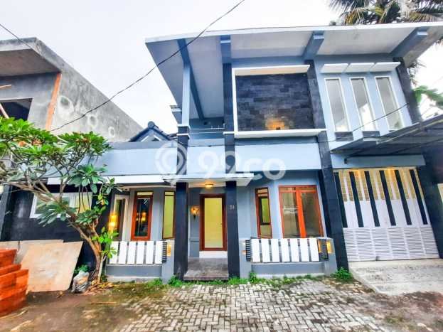 Hunian Cantik Modern Lb 160m2 di Mlati, Sleman Hunian Cantik Modern Lb 160m2 di Mlati, Sleman