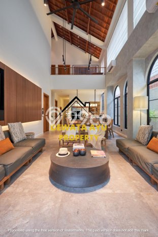Vila Kawasan , Area 300m2m², Lokasi Strategis Vila Kawasan , Area 300m2m², Lokasi Strategis