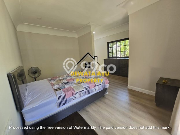 DIJUAL! Vila di , Luas 1200m2m², Dekat Mudah Fasilitas Umum DIJUAL! Vila di , Luas 1200m2m², Dekat Mudah Fasilitas Umum