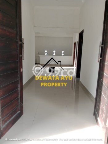 SPECIAL PRICE! Rumah Asri lokasi , LT 164m2m² LB 200m2m² SPECIAL PRICE! Rumah Asri lokasi , LT 164m2m² LB 200m2m²