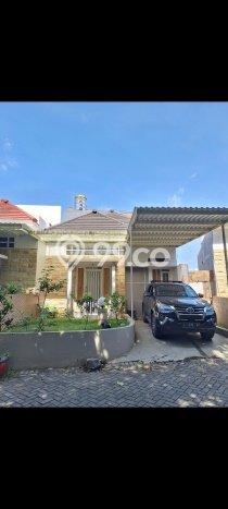 Dijual Vila Kawasan Junrejo, Luas 224m2m², Posisi Strategis Dijual Vila Kawasan Junrejo, Luas 224m2m², Posisi Strategis