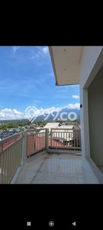 Dijual Vila Kawasan Junrejo, Luas 224m2m², Posisi Strategis Dijual Vila Kawasan Junrejo, Luas 224m2m², Posisi Strategis