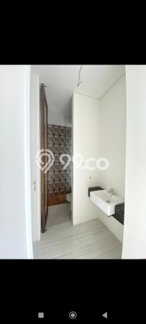 Siap Huni Hunian Elit 3 Kamar di Wiyung Dekat ke Mana Pun Siap Huni Hunian Elit 3 Kamar di Wiyung Dekat ke Mana Pun