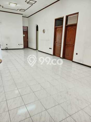 Siap Huni Rumah Mewah 3 Kamar di Mulyorejo Dekat ke Mana Saja Siap Huni Rumah Mewah 3 Kamar di Mulyorejo Dekat ke Mana Saja