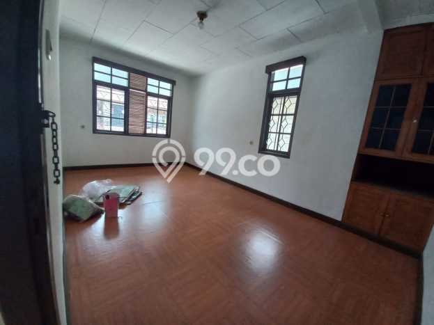 Rumah sewa siap pakai 4 Kamar Tidur di Cibeunying, Bandung Rumah sewa siap pakai 4 Kamar Tidur di Cibeunying, Bandung