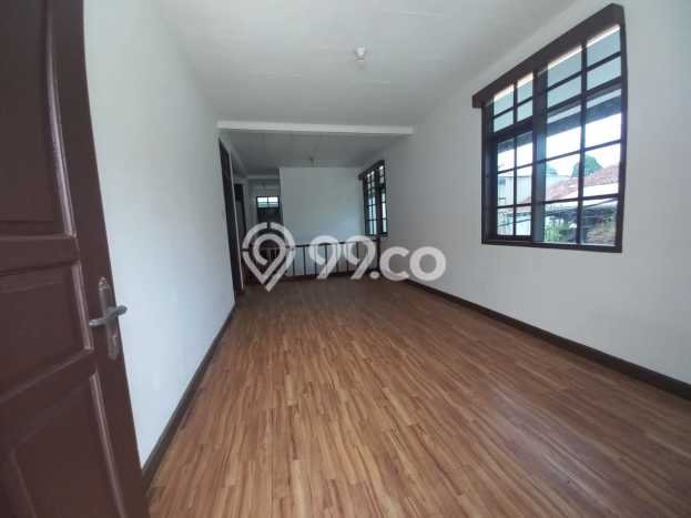 Rumah sewa siap pakai 4 Kamar Tidur di Cibeunying, Bandung Rumah sewa siap pakai 4 Kamar Tidur di Cibeunying, Bandung