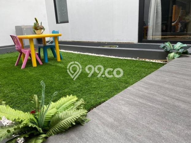 Hunian Elit LB 200m2 Siap Pakai Desain Elegan di Waru, Surabaya Hunian Elit LB 200m2 Siap Pakai Desain Elegan di Waru, Surabaya