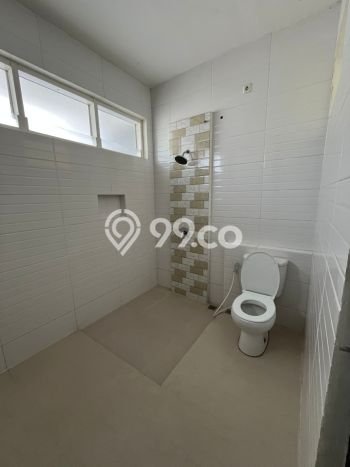 Hunian Mewah Siap Huni LT 240m2 di Wiyung, Surabaya Hunian Mewah Siap Huni LT 240m2 di Wiyung, Surabaya