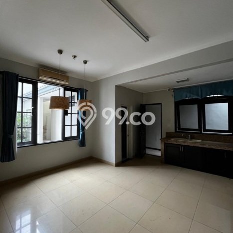 Dijual Rumah Premium dengan Fasilitas Sekitar Lengkap di Wiyung, Surabaya Dijual Rumah Premium dengan Fasilitas Sekitar Lengkap di Wiyung, Surabaya