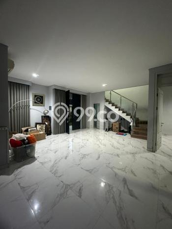 Dijual Rumah Mewah Elegan Dengan View Eksklusif di Pakuwon CIty, Surabaya Dijual Rumah Mewah Elegan Dengan View Eksklusif di Pakuwon CIty, Surabaya
