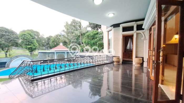 Dijual Rumah Premium dengan Fasilitas Sekitar Komplit di Wiyung, Surabaya Dijual Rumah Premium dengan Fasilitas Sekitar Komplit di Wiyung, Surabaya