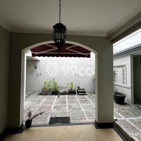 Dijual Rumah Premium dengan Fasilitas Sekitar Lengkap di Wiyung, Surabaya Dijual Rumah Premium dengan Fasilitas Sekitar Lengkap di Wiyung, Surabaya