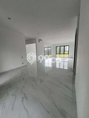 Sewa Rumah Nyaman LT 1160m2 / LB 600m2 di Citraland, Surabaya Sewa Rumah Nyaman LT 1160m2 / LB 600m2 di Citraland, Surabaya