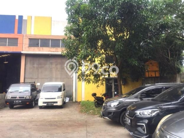 PELUANG EMAS! Gudang di BSD, Luas 288m², Nilai Profit Tinggi PELUANG EMAS! Gudang di BSD, Luas 288m², Nilai Profit Tinggi