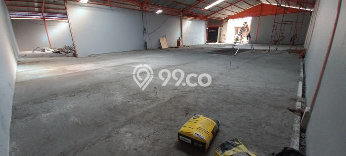 AREA BISNIS! Gudang di Cikupa, Luas 1300m², Mainroad, Ramai AREA BISNIS! Gudang di Cikupa, Luas 1300m², Mainroad, Ramai