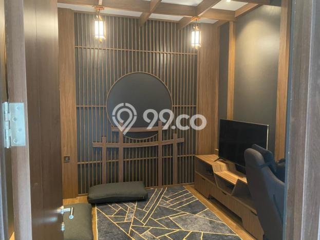 Hunian Eksklusif Siap Huni LT 200m2 di Suvarna Sutera, Tangerang Hunian Eksklusif Siap Huni LT 200m2 di Suvarna Sutera, Tangerang