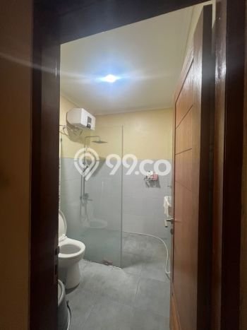 Hunian Mewah LB 180m2 Siap Pakai Desain Elegan di Tomang, Jakarta Barat Hunian Mewah LB 180m2 Siap Pakai Desain Elegan di Tomang, Jakarta Barat