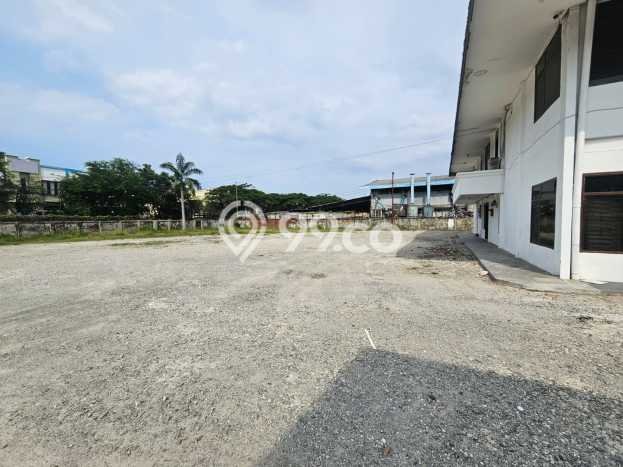 Gudang Ready Kawasan Angke, Luas 870m², Area Bisnis Gudang Ready Kawasan Angke, Luas 870m², Area Bisnis