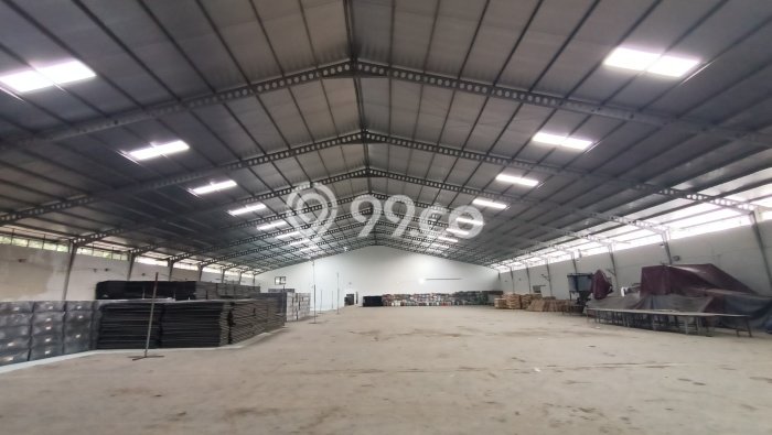 Gudang Dijual di Bandung LT 7943m2 & LB 6500m2 Lokasi Terbaik! Gudang Dijual di Bandung LT 7943m2 & LB 6500m2 Lokasi Terbaik!