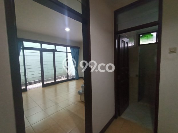 Rumah Elit Modern Siap Huni di Pasteur Bandung Rumah Elit Modern Siap Huni di Pasteur Bandung