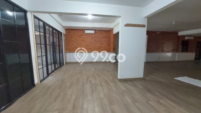 Komersial di , Luas 350m2m², For Rent, Area Komersial, Siap Pakai Komersial di , Luas 350m2m², For Rent, Area Komersial, Siap Pakai