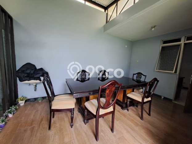 Rumah di , Siap Huni, 4 KT, Akses Bandung, Bandung, LT 300m2m² LB 280m2m² Rumah di , Siap Huni, 4 KT, Akses Bandung, Bandung, LT 300m2m² LB 280m2m²