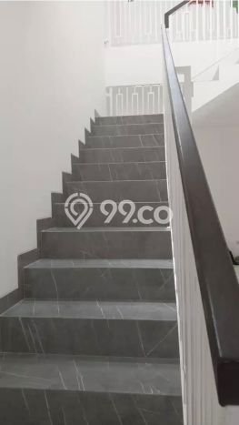 Sewa Rumah Nyaman di Pajajaran LT 85m2 / LB 120m2 Kondisi Bagus Sewa Rumah Nyaman di Pajajaran LT 85m2 / LB 120m2 Kondisi Bagus