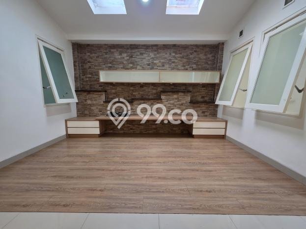 Jual Rumah Mewah Elegan Dengan View Cantik di Singgasana, Bandung Jual Rumah Mewah Elegan Dengan View Cantik di Singgasana, Bandung