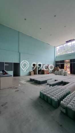 Unit Komersial Tersedia di Peta Spesifikasi LB 300m2 Unit Komersial Tersedia di Peta Spesifikasi LB 300m2