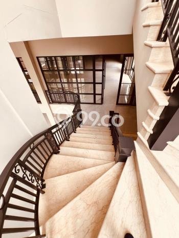 Unit Kantor Dijual di Coblong Bandung Luas Bangunan 800m2 Unit Kantor Dijual di Coblong Bandung Luas Bangunan 800m2