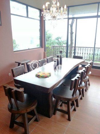 Jual Rumah Luas Megah Dengan View Cantik di Dago Pakar, Bandung Jual Rumah Luas Megah Dengan View Cantik di Dago Pakar, Bandung