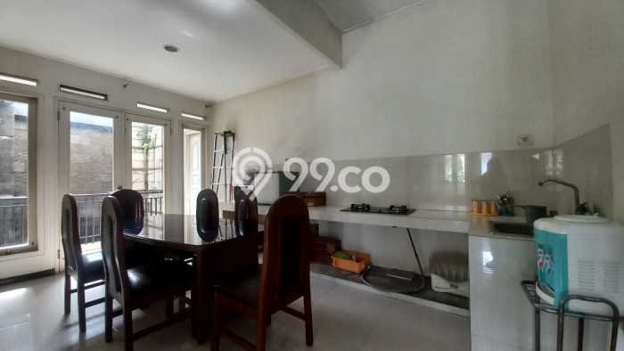 Rumah LT 332m2m² Fully Furnished di Lokasi Prestisius , Bandung Rumah LT 332m2m² Fully Furnished di Lokasi Prestisius , Bandung