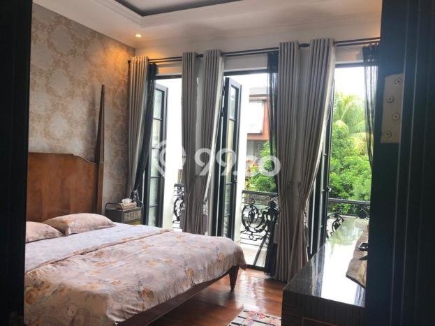 Jual Rumah Luas Elegan Dengan View Eksklusif di BSD, Tangerang Jual Rumah Luas Elegan Dengan View Eksklusif di BSD, Tangerang