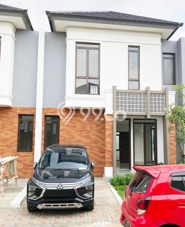 For Sale Hunian Rumah Nyaman 3 Kamar di BSD, Tangerang For Sale Hunian Rumah Nyaman 3 Kamar di BSD, Tangerang