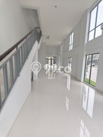 Ruko Dijual di Tangerang LT 108m2 & LB 326m2 Lokasi Terbaik! Ruko Dijual di Tangerang LT 108m2 & LB 326m2 Lokasi Terbaik!