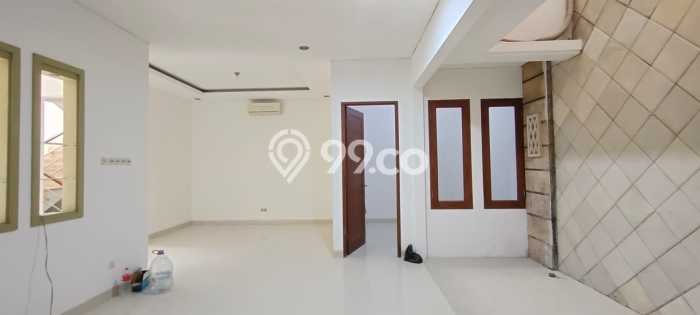 Jarang Ada! Rumah Sewa 4 Kamar Bagus Siap Huni Cipete Jarang Ada! Rumah Sewa 4 Kamar Bagus Siap Huni Cipete