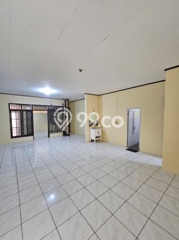 Disewakan Rumah Harga Terjangkau di Fatmawati Jakarta Selatan Punya 4 Kamar Tidur Disewakan Rumah Harga Terjangkau di Fatmawati Jakarta Selatan Punya 4 Kamar Tidur