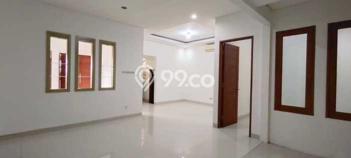 Jarang Ada! Rumah Sewa 4 Kamar Bagus Siap Huni Cipete Jarang Ada! Rumah Sewa 4 Kamar Bagus Siap Huni Cipete