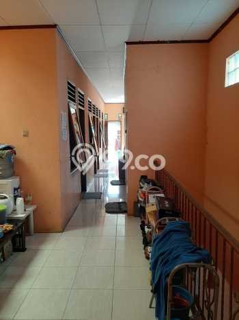 Rumah Kost untuk Dijual di Kebayoran Lama dengan 8 KT, 4 KM, Luas 120m2 Rumah Kost untuk Dijual di Kebayoran Lama dengan 8 KT, 4 KM, Luas 120m2