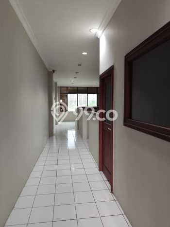 Lokasi Strategis! Dijual Ruko Bisnis di Kebayoran Baru, Jakarta Selatan Kondisi Bagus Lokasi Strategis! Dijual Ruko Bisnis di Kebayoran Baru, Jakarta Selatan Kondisi Bagus